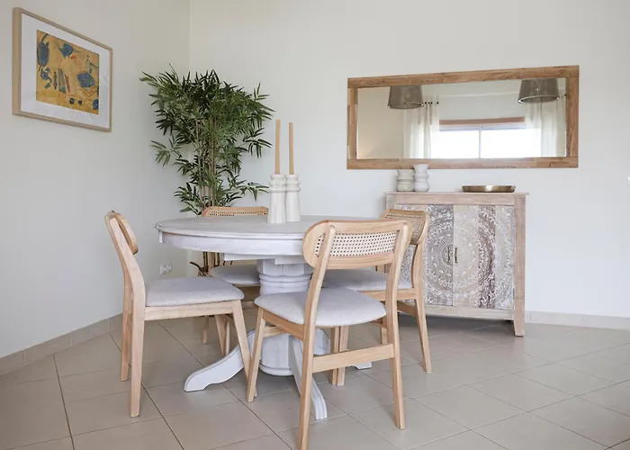 - Colinas Da Boavista Apartament